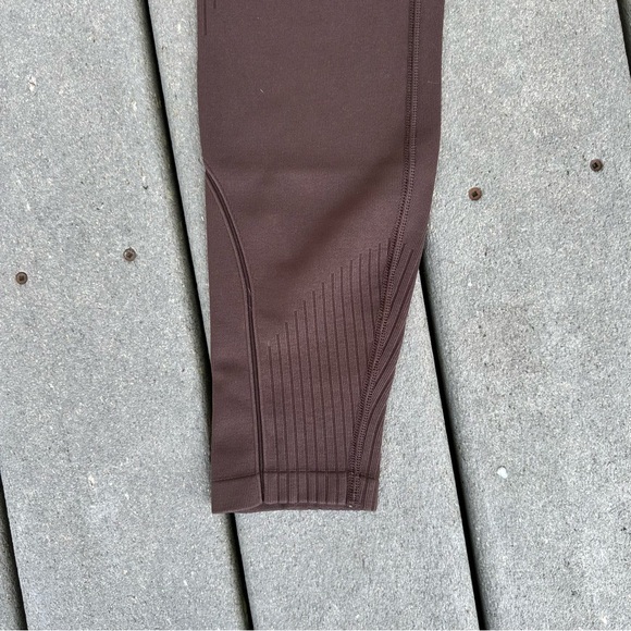 H&M workout pants size medium - Picture 2 of 5